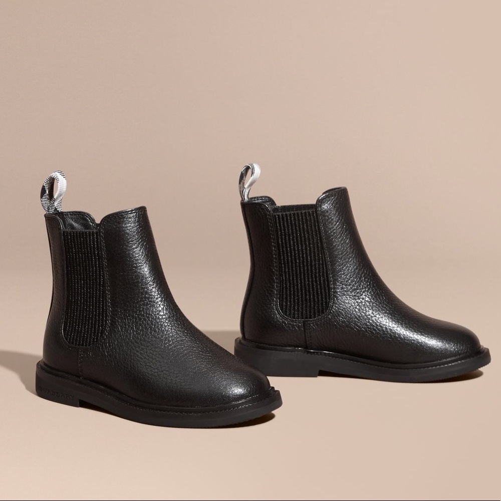 Burberry KIDS grainy leather Chelsea boots